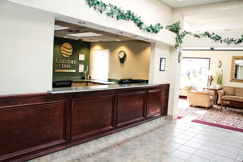 Quality Inn & Suites Olde Town Portsmouth Exterior photo